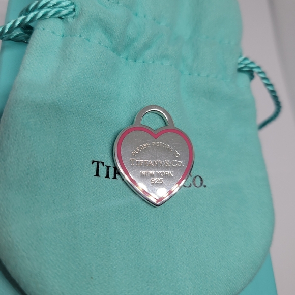 Tiffany & Co. Heart Tag Charm - Picture 4 of 13
